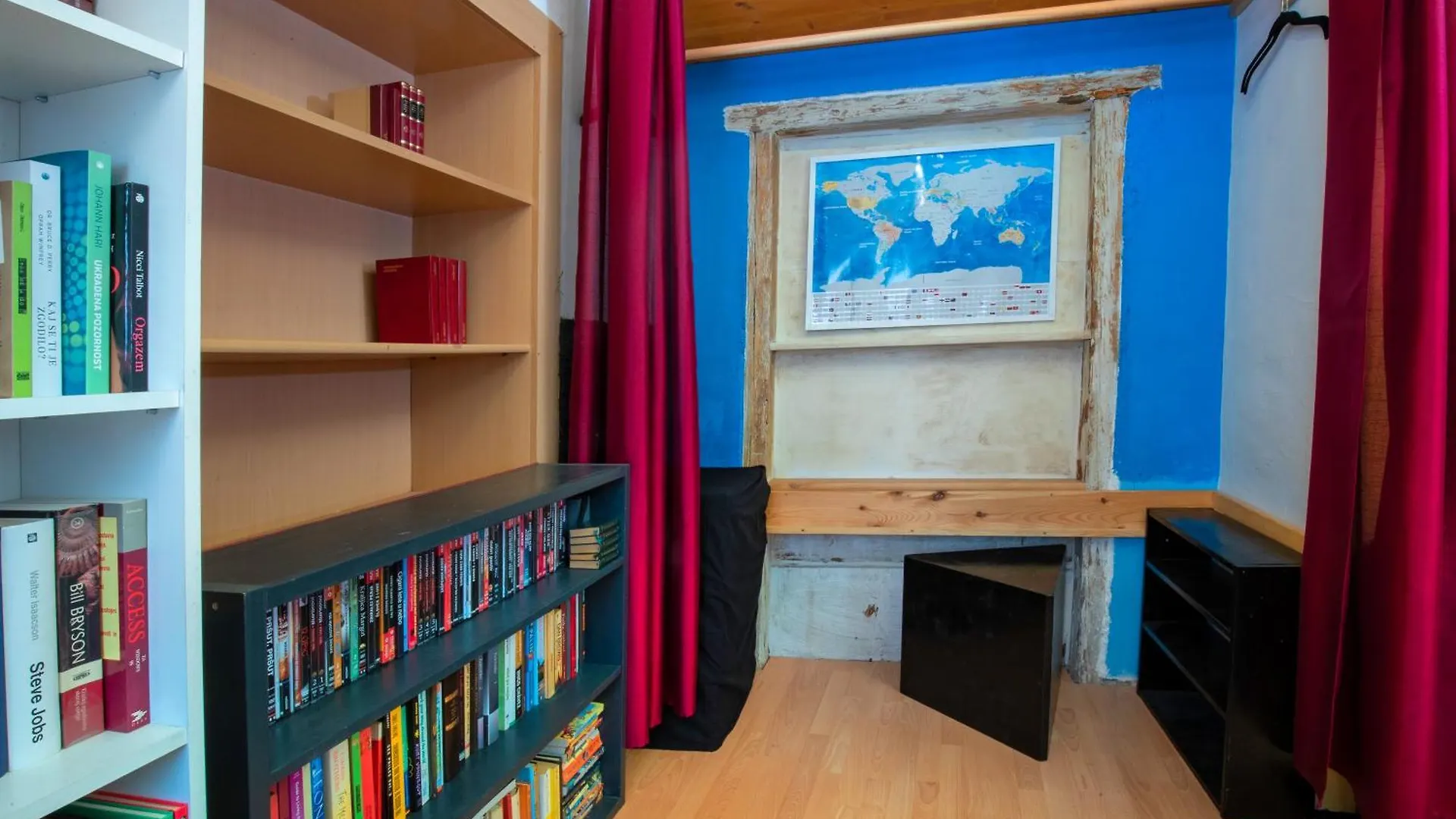 The Book Nest Apartamento Liubliana 0*,  Eslovénia